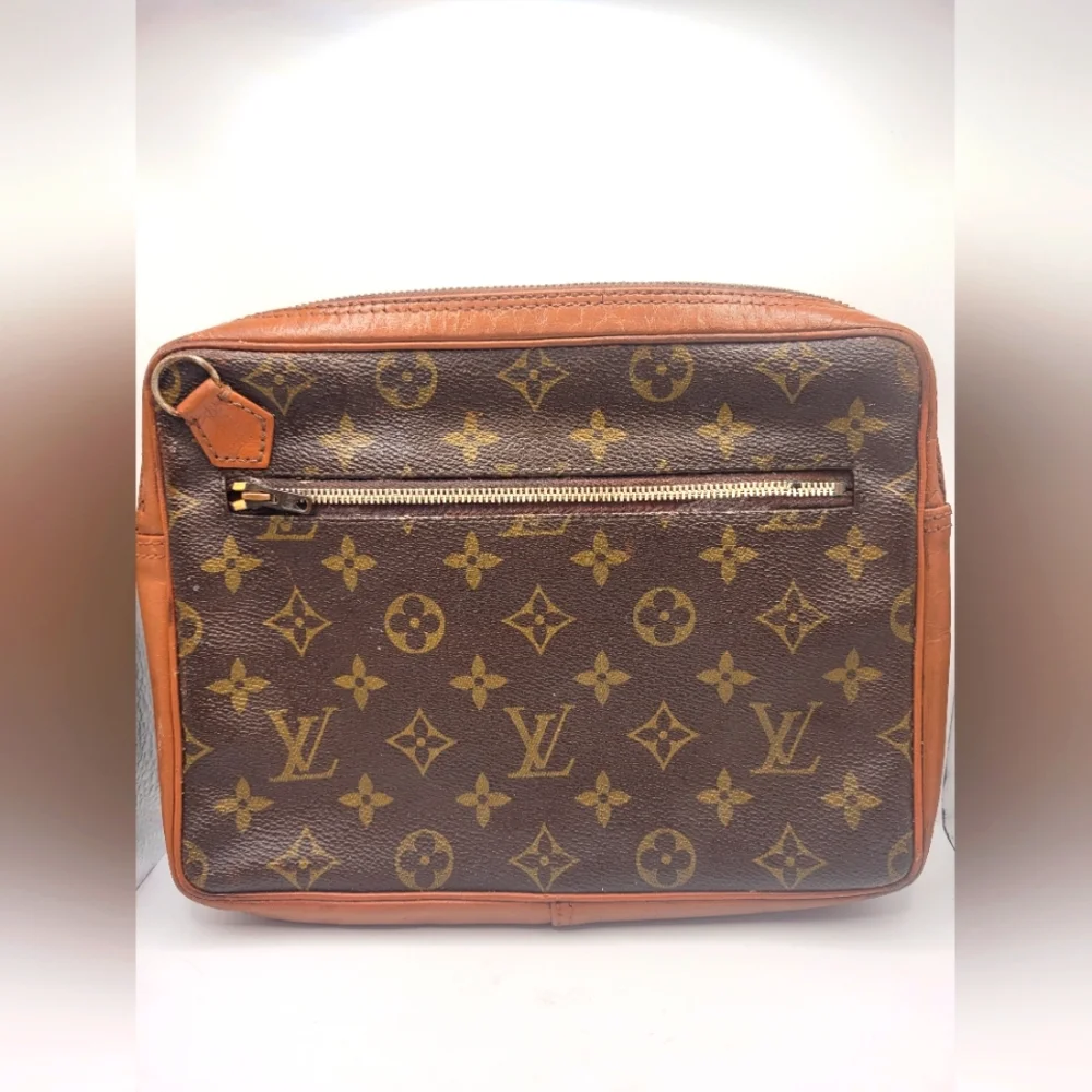 Louis Vuitton Monogram Pochette Dragonne Wristlet Bag
